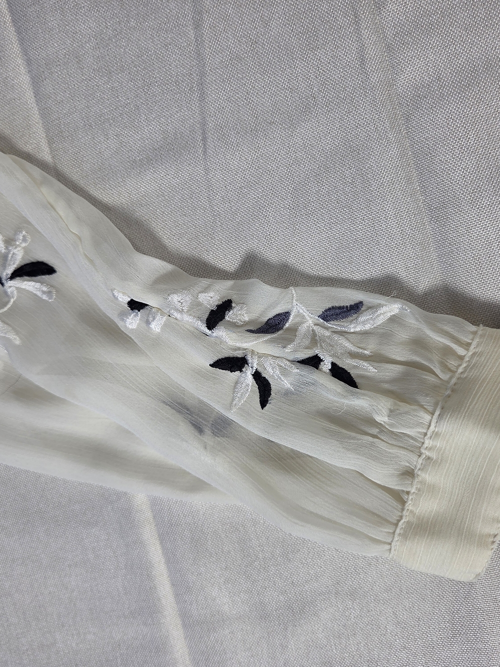 Anthropologie Feather Bone Cream Embroidered Boho Mini Dress 4 - Picture 11 of 14